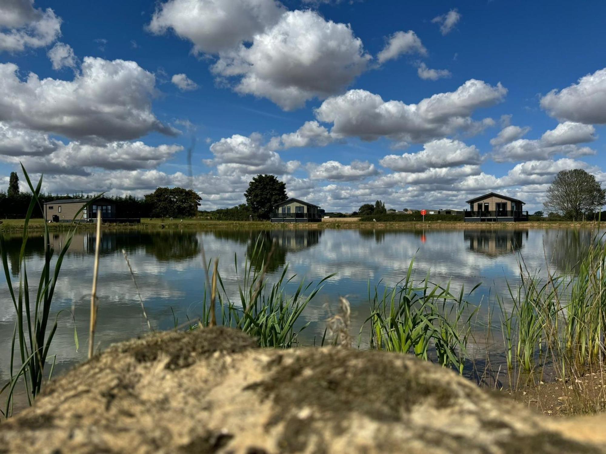 Brackenborough Lakes Resort Louth  Exterior foto